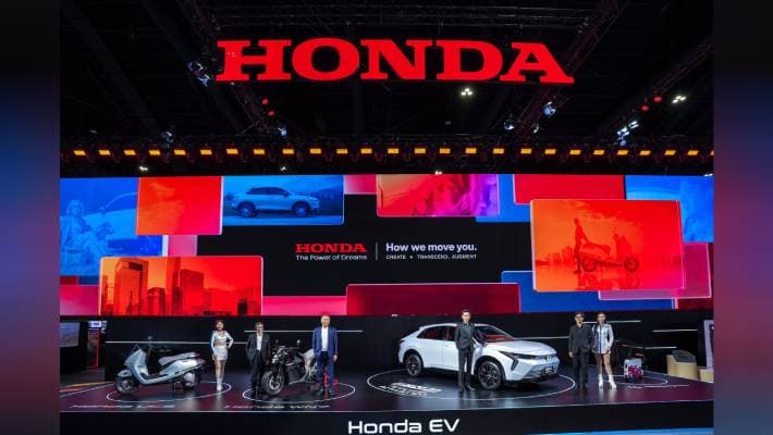 ฮอนด้าจัดเต็มทุกมิติการขับเคลื่อน ในงาน Motor Show 2026 ครบครันด้วยไลน์อัปผลิตภัณฑ์และเทคโนโลยี ที่ครอบคลุมความต้องการของลูกค้า โค้งสุดท้าย! โปรตะลึง ตรึงราคา จองภายใน 6 เม.ย. 2569 ที่งานและโชว์รูมทั่วประเทศ
