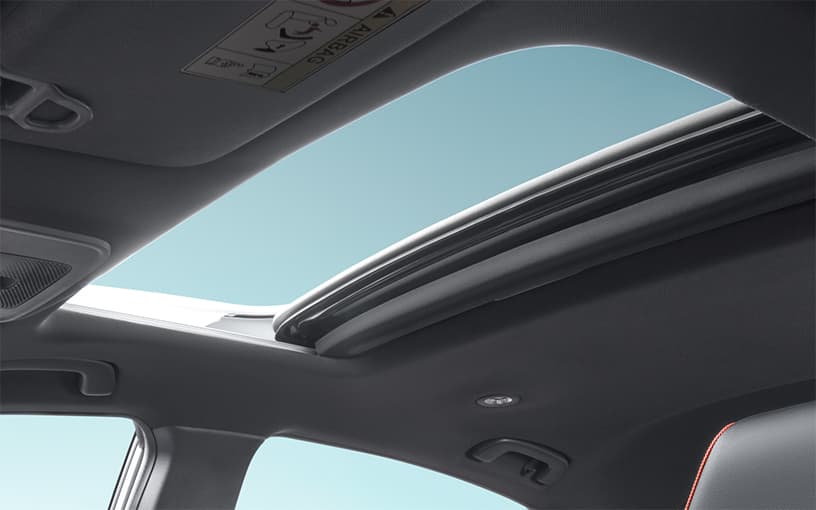 หลังคาซันรูฟพร้อมม่านบังแดด