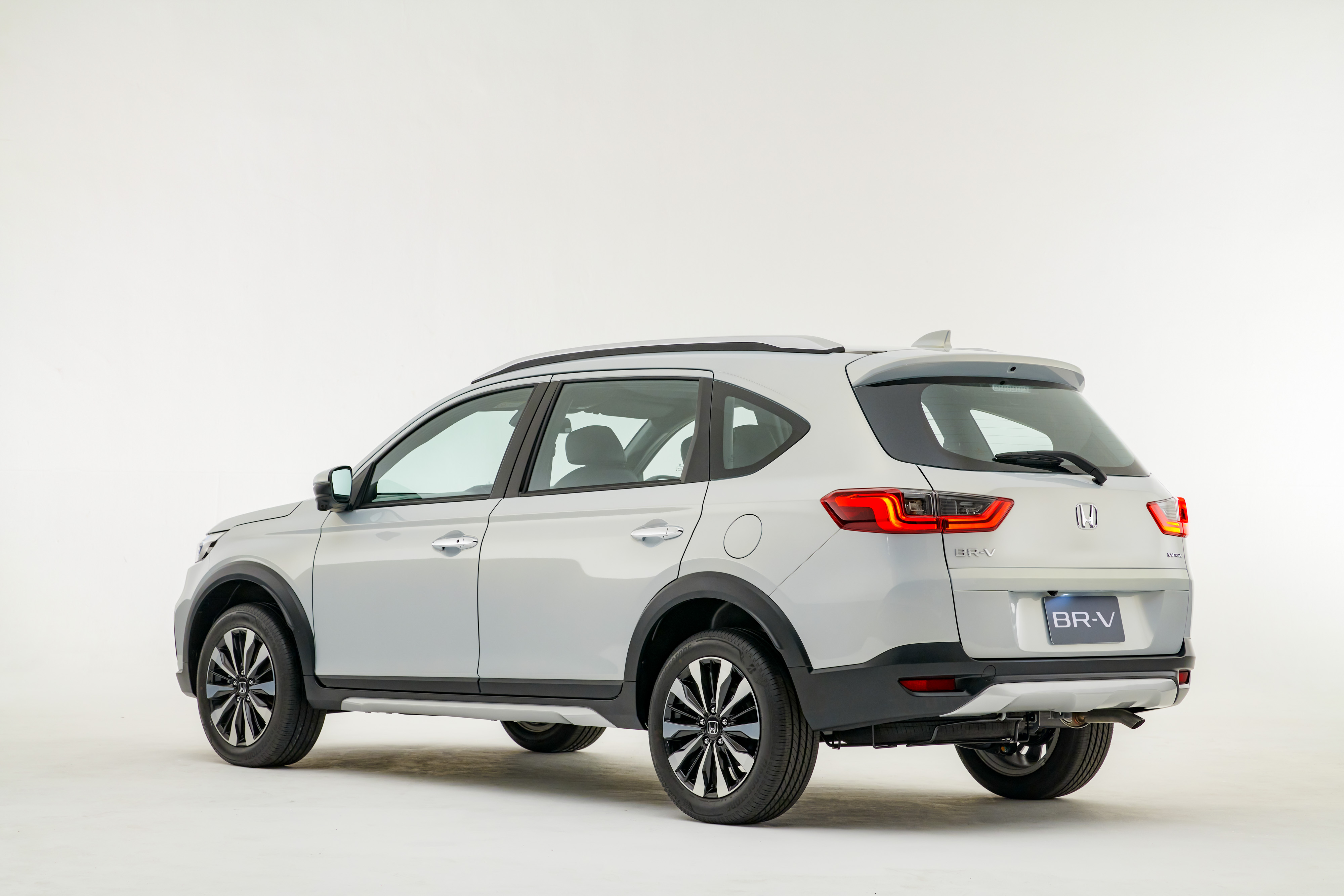 https://www.honda.co.th/uploads/articles/377fda8839c3f5c60f5ba48d577b64a2.jpg